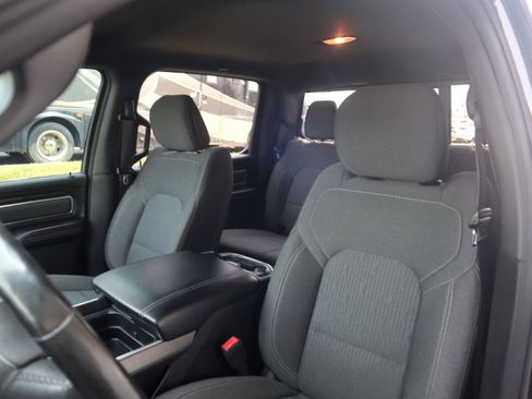 Used 2019 RAM 1500 Big Horn AWD/4WD image 60
