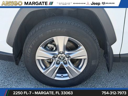 Used 2024 Toyota RAV4 XLE w/ Convenience Package AWD/4WD image 21
