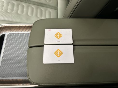 Used 2022 Rivian R1T Adventure image 29