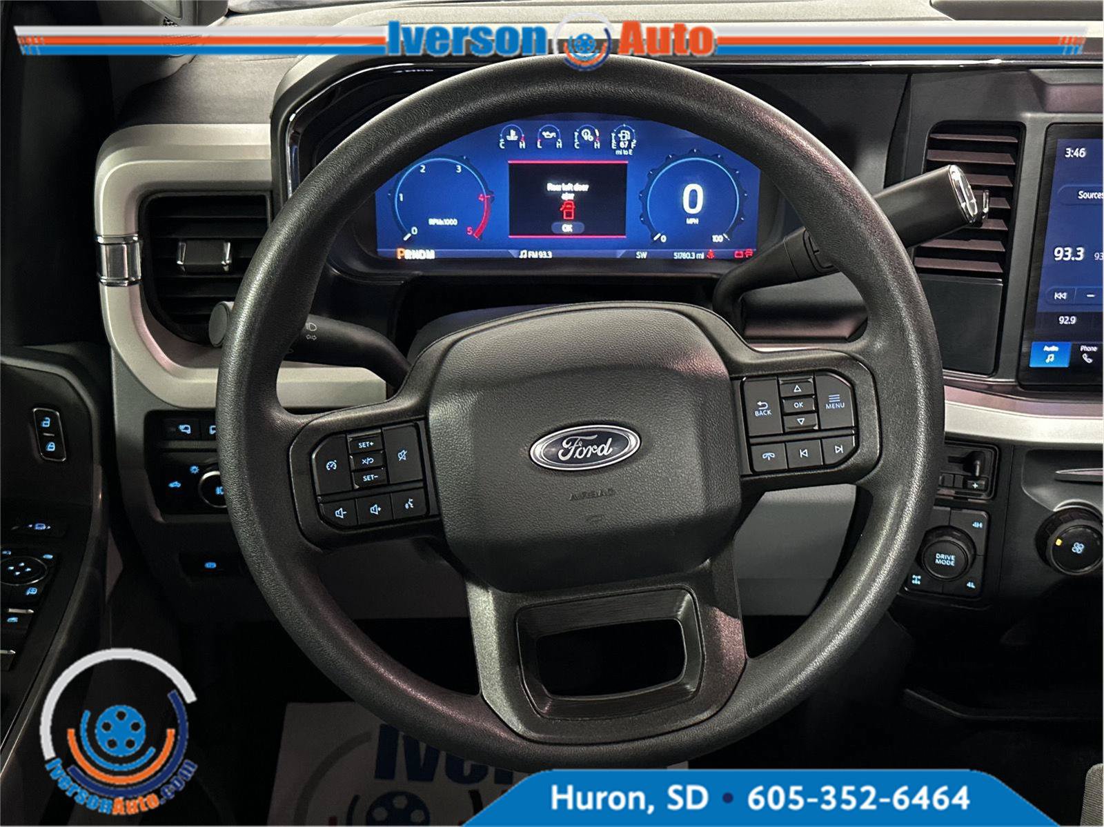 Used 2024 Ford F350 XLT w/ XLT Premium Package AWD/4WD image 16