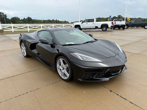 Used 2024 Chevrolet Corvette Stingray Preferred Cpe w/ 2LT RWD image 8