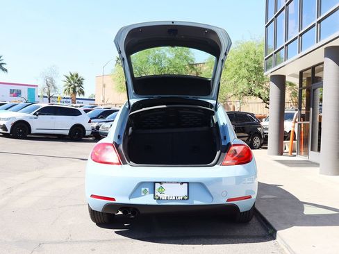 Used 2012 Volkswagen Beetle 2.5 image 22
