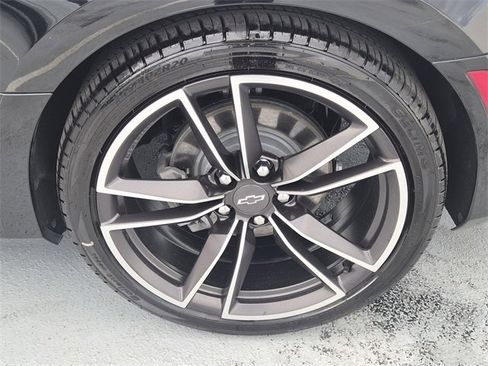 Used 2021 Chevrolet Camaro LT w/ RS Package image 12