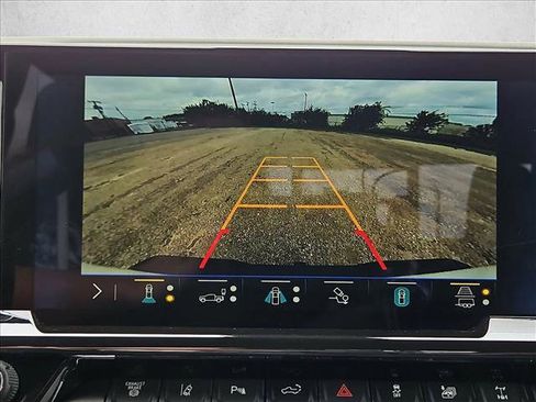 Used 2025 Chevrolet Silverado 2500 ZR2 AWD/4WD image 23