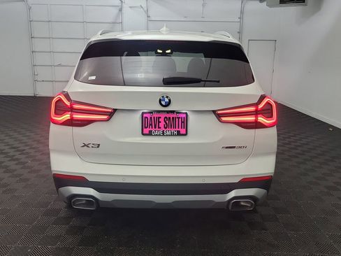 Used 2024 BMW X3 sDrive30i w/ Premium Package image 8