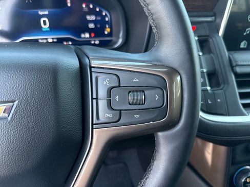 Used 2023 Chevrolet Tahoe High Country w/ Premium Package 2 AWD/4WD image 24