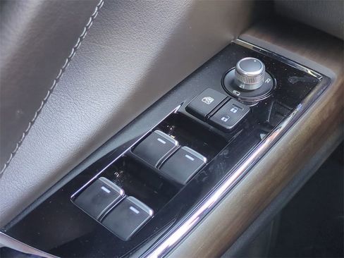 Used 2021 MAZDA CX-9 Signature image 31