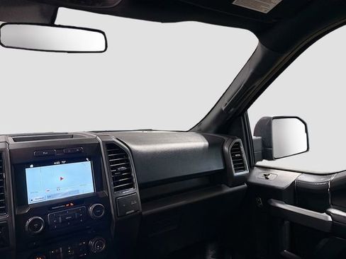 Used 2018 Ford F150 XLT w/ Equipment Group 302A Luxury AWD/4WD image 23