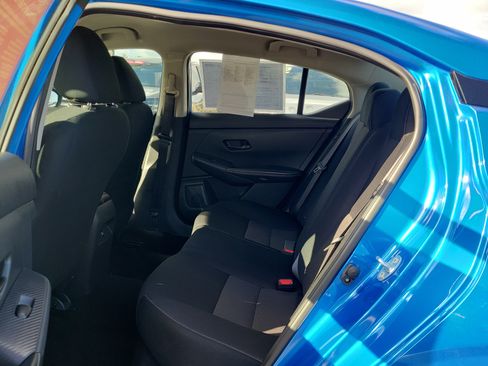 Certified 2024 Nissan Sentra SV FWD image 12