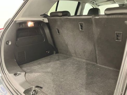 Used 2018 Chevrolet Trax LT w/ LT Convenience Package image 34