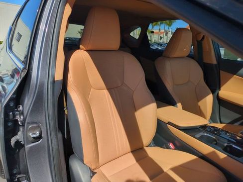 Used 2024 Lexus NX 250 FWD image 31