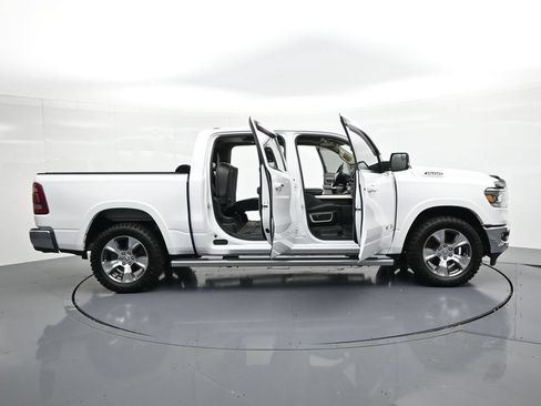 Used 2020 RAM 1500 Laramie AWD/4WD image 23