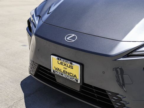 New 2026 Lexus ES 350e FWD image 8
