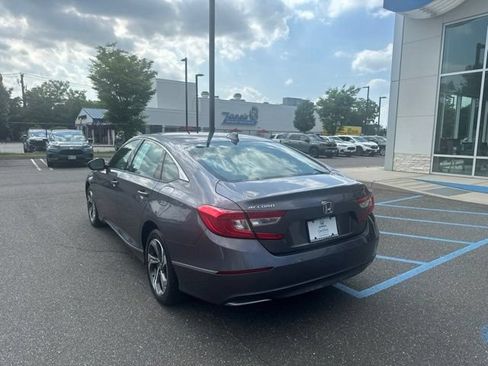 Used 2020 Honda Accord EX image 6
