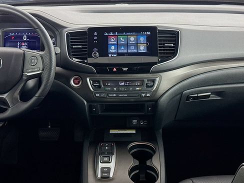 Certified 2023 Honda Passport TrailSport image 14