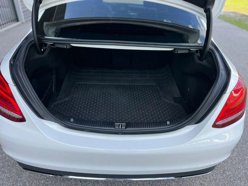 Used 2018 Mercedes-Benz C 300 Sedan w/ Premium Package image 22