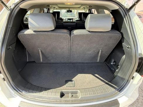 Used 2018 Hyundai Santa Fe AWD w/ Cargo Package image 31