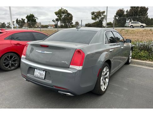 Used 2018 Chrysler 300 C w/ Sun, Sound & Nav Package RWD image 3