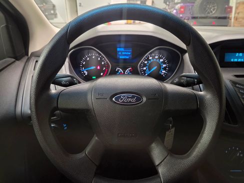 Used 2014 Ford Focus S FWD image 17