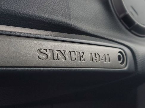 Used 2017 Jeep Wrangler Unlimited Sport w/ Connectivity Group image 33