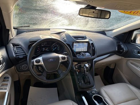 Used 2016 Ford Escape Titanium image 11