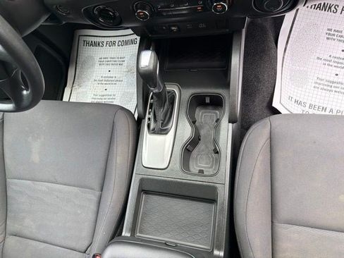 Used 2023 Nissan Frontier S w/ Technology Package AWD/4WD image 20