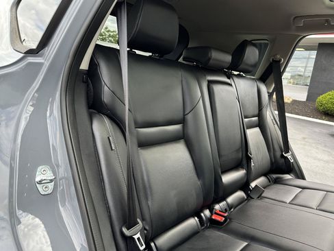 Used 2021 Nissan Rogue SL FWD image 40