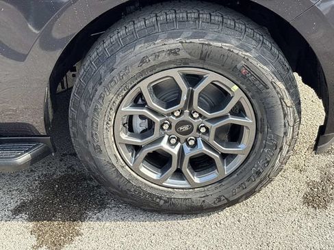 New 2027 Ford Expedition Max Active AWD/4WD image 9