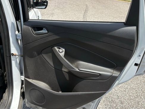 Used 2018 Ford Escape SE AWD/4WD image 16