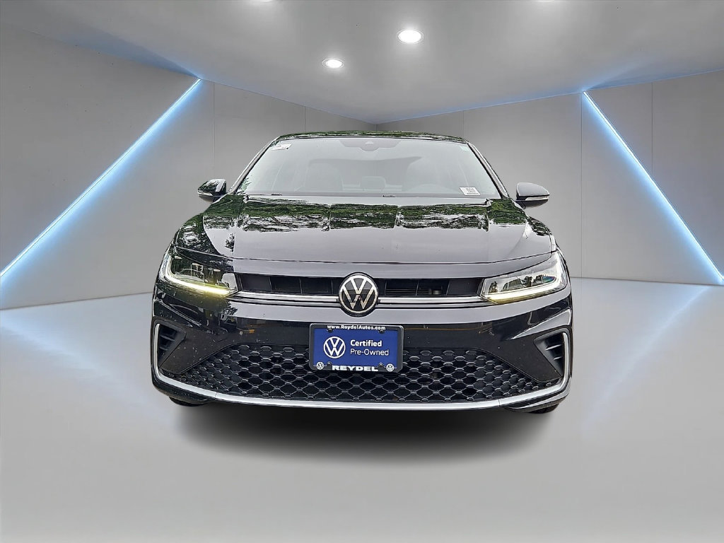 Certified 2026 Volkswagen Jetta SEL FWD image 2