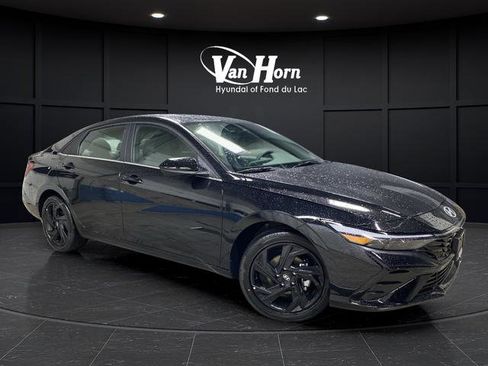 New 2026 Hyundai Elantra SEL Sport image 1