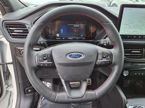 Used 2023 Ford Escape ST-Line w/ Tech Pack #1 image 16