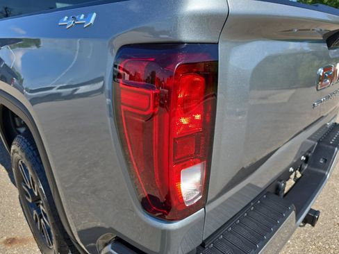 Used 2023 GMC Sierra 1500 Elevation AWD/4WD image 38