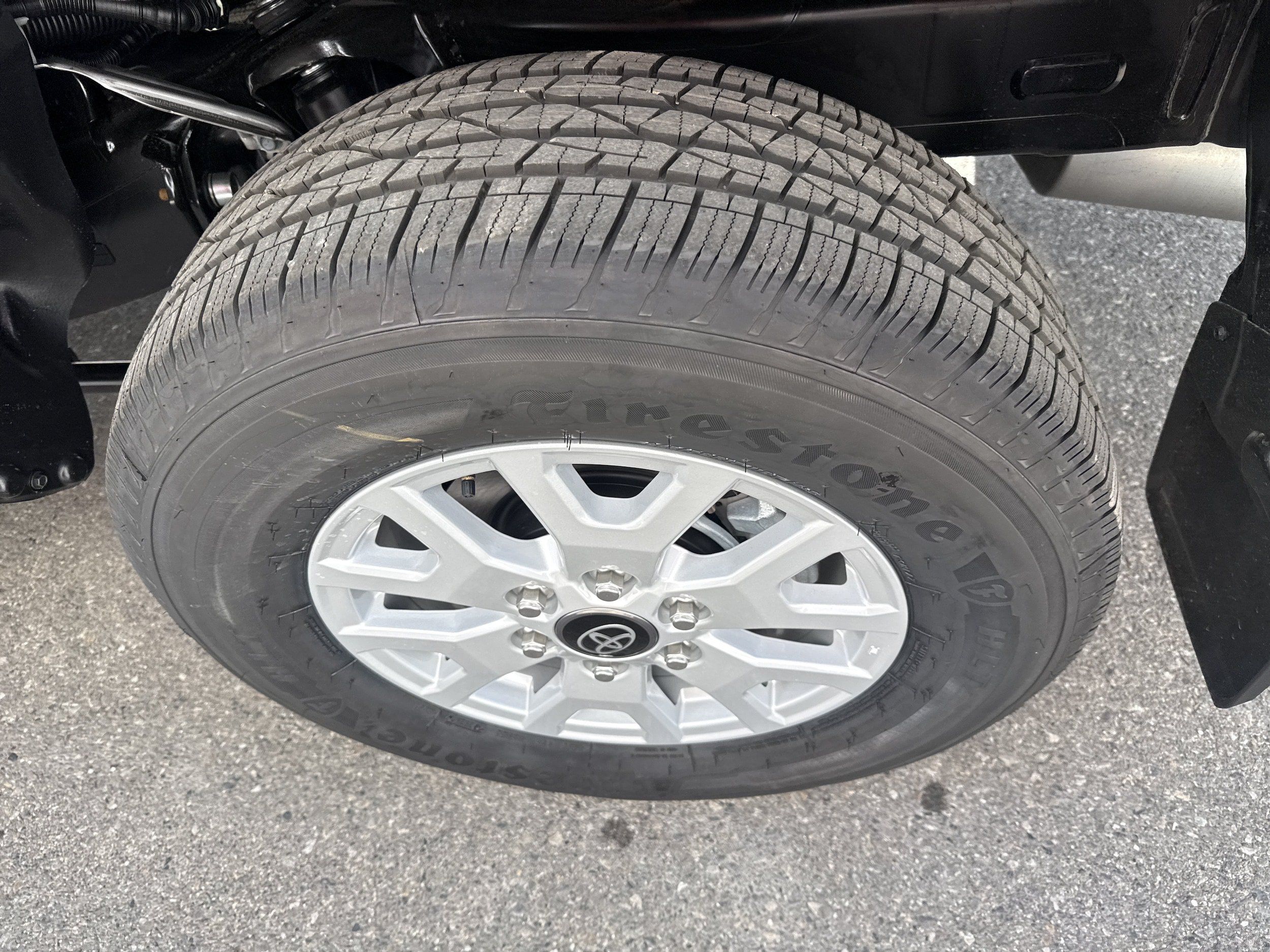 Used 2026 Toyota Tacoma SR5 AWD/4WD image 9