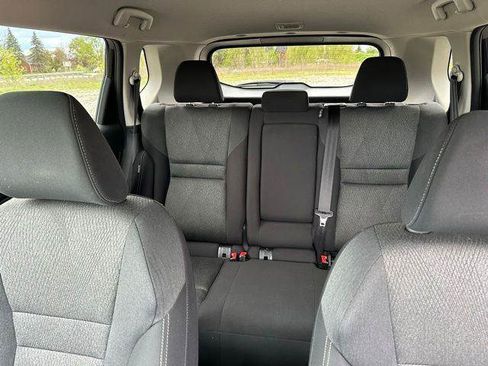 Used 2024 Nissan Rogue SV AWD/4WD image 20