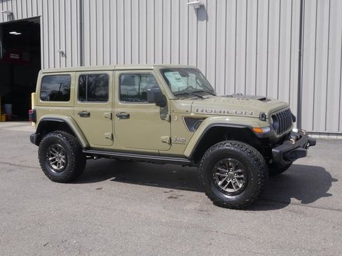 New 2025 Jeep Wrangler Unlimited Rubicon 392 image 9