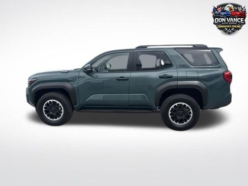 Used 2025 Toyota 4Runner TRD Off-Road AWD/4WD image 2