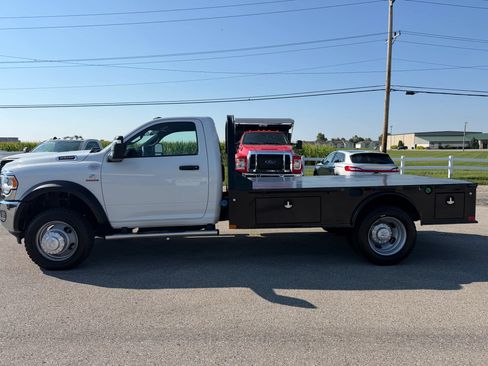 Used 2024 RAM 5500 Tradesman AWD/4WD image 1