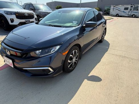 Used 2020 Honda Civic LX image 3