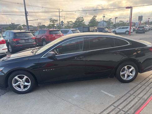 Used 2018 Chevrolet Malibu LS FWD image 8