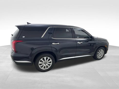 Used 2025 Hyundai Palisade SE FWD image 6