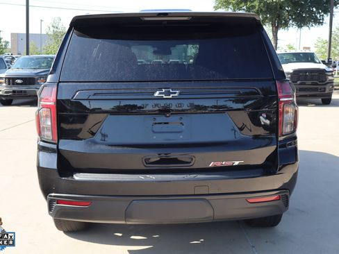 Used 2024 Chevrolet Tahoe RST w/ Luxury Package RWD image 4