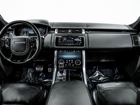 Used 2020 Land Rover Range Rover Sport SVR image 22