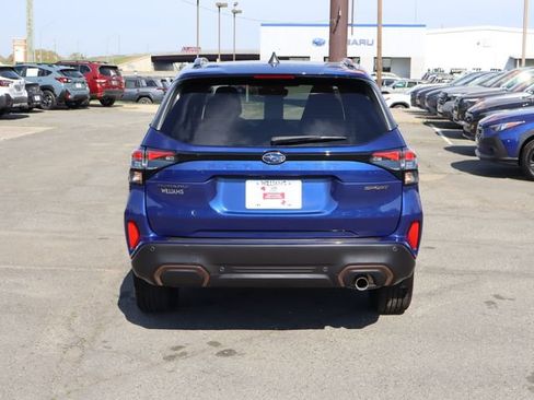 Used 2025 Subaru Forester Sport w/ Popular Package #1 AWD/4WD image 7