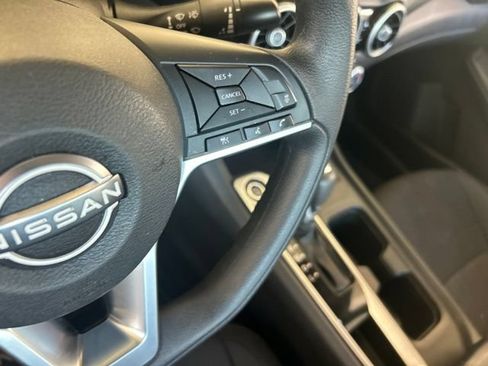 Used 2024 Nissan Sentra SV FWD image 26