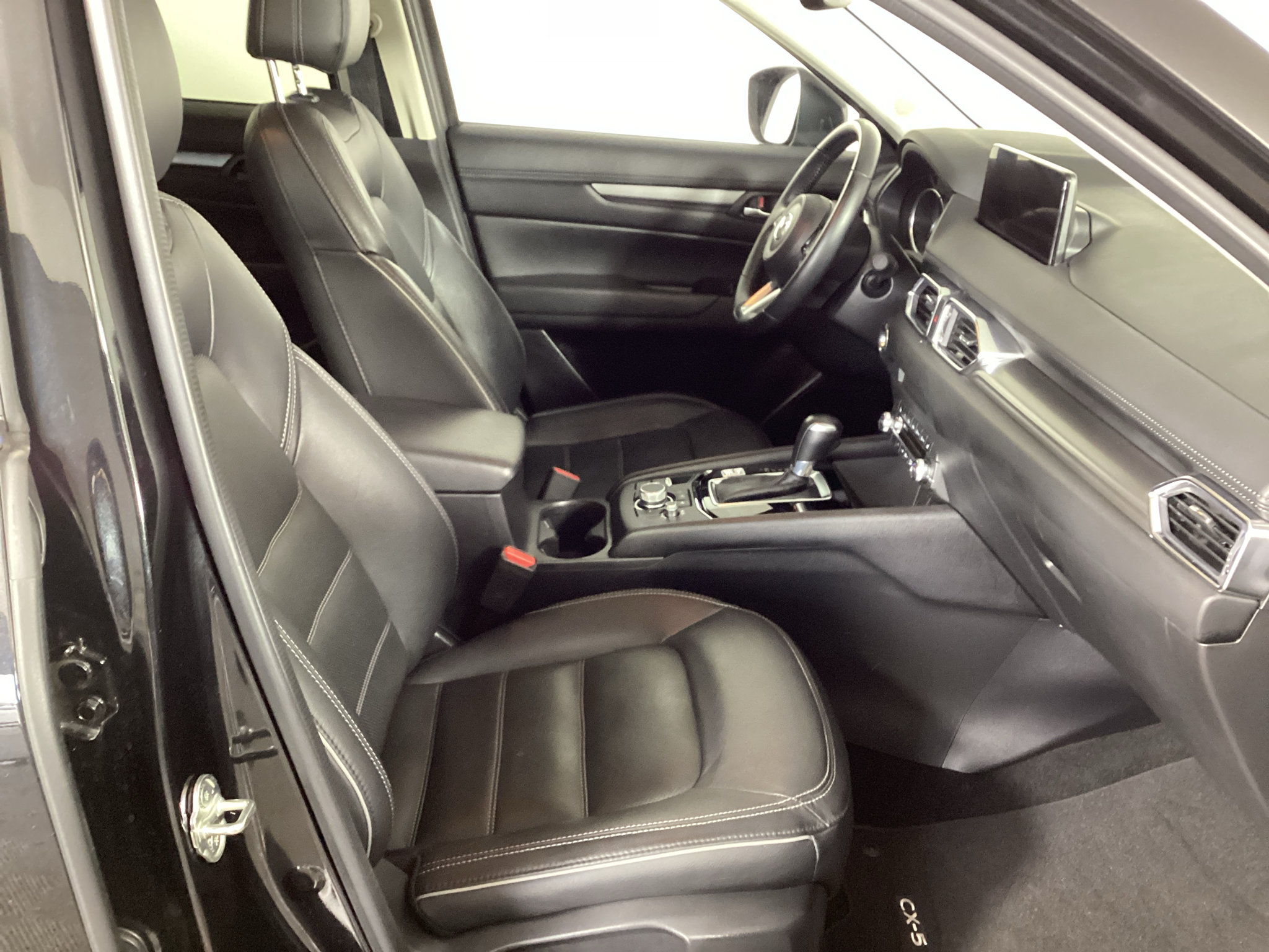 Used 2025 MAZDA CX-5 AWD 2.5 S w/ Preferred Package image 9