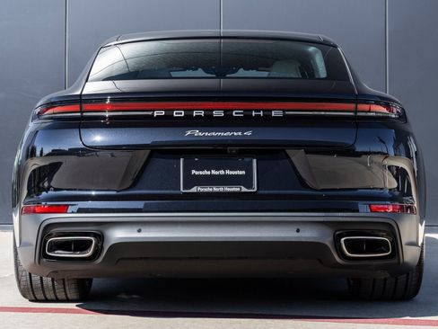 New 2026 Porsche Panamera 4 image 10