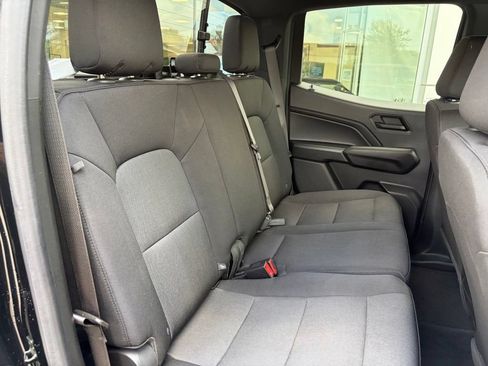 Used 2023 Chevrolet Colorado Trail Boss w/ Technology Package AWD/4WD image 20