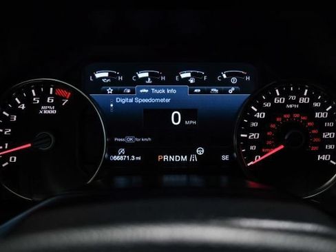 Used 2017 Ford F150 Raptor w/ Equipment Group 802A Luxury AWD/4WD image 22