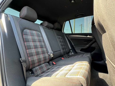 Used 2016 Volkswagen GTI S image 33